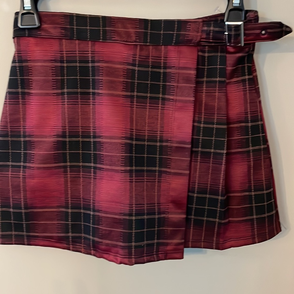Abercrombie Kids | Plaid Skirt NWT (11/12)
